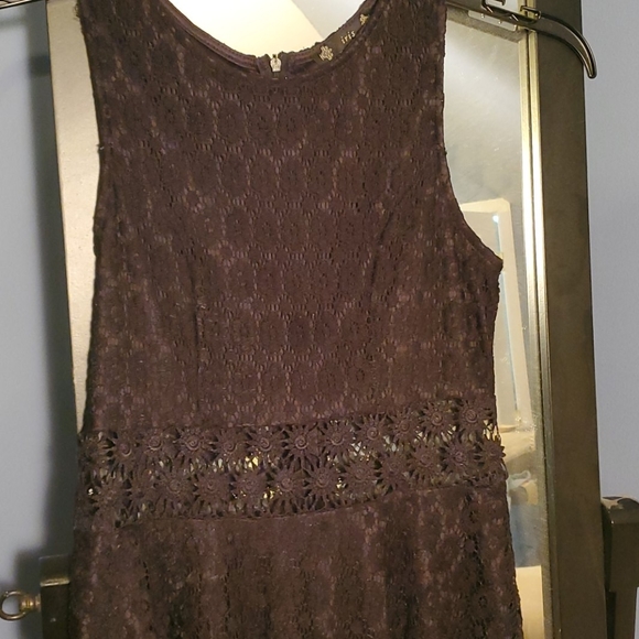 Black lace mini dress - Picture 2 of 4